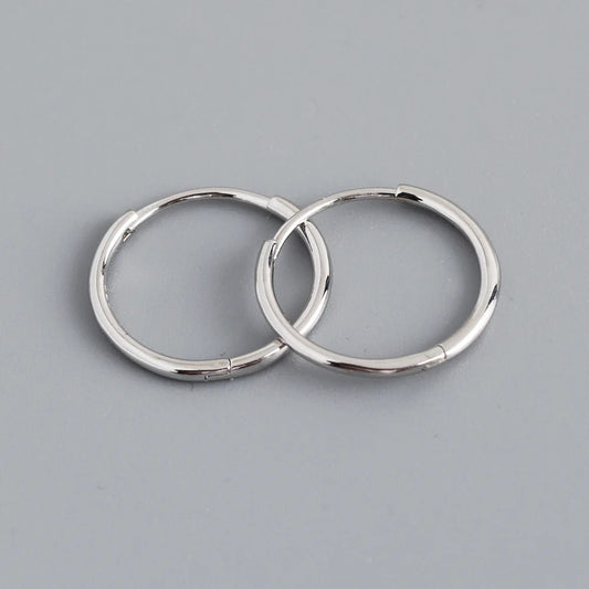 925 Sterling Silver 18K Gold-Plated Round Huggy Hoop Earrings